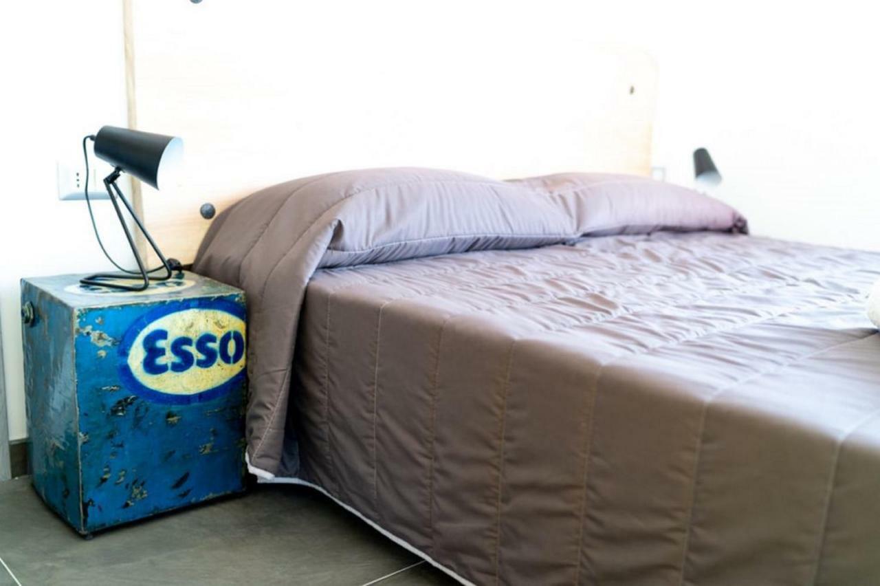 לינה וארוחת בוקר Millesimo Italian Piston House Sport Moto Rent מראה חיצוני תמונה